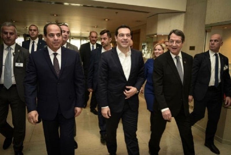 Trimeris Tsipras Anastasiadis Sisi 0, Sfirixtra.gr