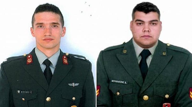 2stratiwtikoi-sfirixtra