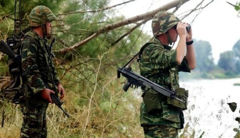 stratiwtikoi-sfirixtra