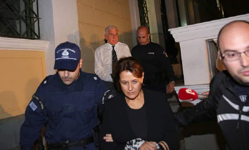 papantwniou-sfirixtra