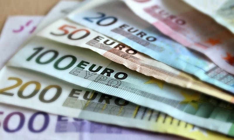 anadromika-sfirixtra