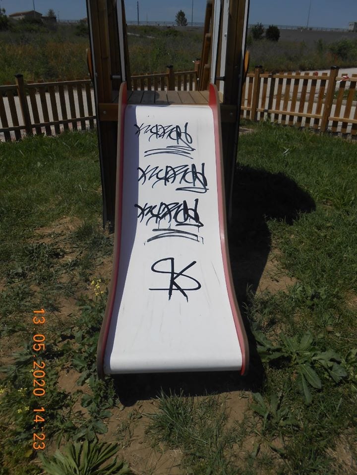 orestiada-vandalismoi (5)