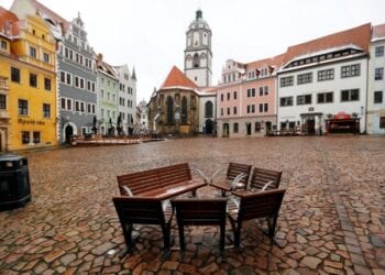 FILE PHOTO: A view of the market square amid the coronavirus disease (COVID-19) pandemic in Meissen, Germany, January 15, 2021. REUTERS/Fabrizio Bensch/File Photo