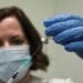 Greece’s Prime Minister, Kyriakos Mitsotakis, receives the second dose of Pfizer-BioNTech COVID-19 vaccine, at the first day of the vaccination campaign against the coronavirus disease (COVID-19), at Attikon Hospital in Athens, Greece on January 18, 2021. / Ο πρωθυπουργός Κυριάκος Μητσοτάκης, λαμβάνει τη δεύτερη δόση του εμβολίου των εταιριών Pfizer-BioNTech κατά της COVID-19, την πρώτη ημέρα εμβολιασμών για την ασθένεια του νέου κορωνοϊού (COVID-19) στο νοσοκομείο «Αττικόν», Αθήνα, 18 Ιανουαρίου 2021.