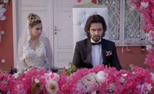 Ο Κερέμ και η Παρλά παντρεύονται