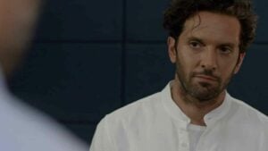 Ο Στέφανος απαγάγει τον Ιάσονα και τον Άρη στην σειρά Ήλιος