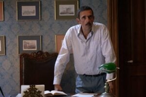 Ο Λεωνίδας Κακούρης ως Δούκας Σεβαστός στις Μέλισσες