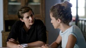 Η Ελένη και η Ασημίνα