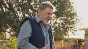 η γη της Ελιάς Λυκούργος και Μέλπω καβγαδίζουν