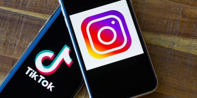 Instagram Tiktok Logo Phone 5451 768x432 1 750x375, Sfirixtra.gr