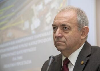 Ο πρόεδρος του Οργανισμού Αντισεισμικού Σχεδιασμού και Προστασίας (ΟΑΣΠ), καθηγητής Ευθύμιος Λέκκας κατά τη διάρκεια εκδήλωσης της Ένωσης Αστυνομικών Υπαλλήλων για την κλιματική αλλαγή και τις πυρκαγιές, που πραγματοποιήθηκε στο αμφιθέατρο της ΓΑΔΘ. Θεσσαλονίκη, Δευτέρα 3 Δεκεμβρίου 2018 ΑΠΕ ΜΠΕ/PIXEL