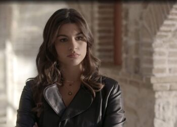 Η Θεοδώρα, η μητρότητα και ο αστυνόμος Χριστογιάννης