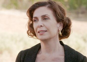 Η Κατερίνα Διδασκάλου στις Άγριες Μέλισσες