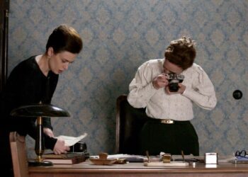 Η Ζωή και η Αιμιλία στις Άγριες Μέλισσες