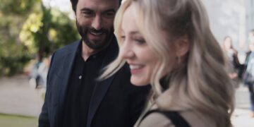 Η Σειρά Απάτη και Ψέματα στο Netflix