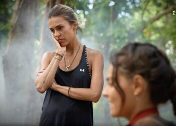 Η Κάτια στο Survivor στην παραλία των κόκκινων