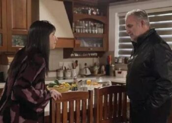 Η Γη της Ελιάς - Η Αρετή πετάει τα ρούχα του Στάθη στον δρόμο: «Με την αξιοπρέπεια μου δεν παίζει κανείς»