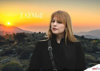 Η Άσπα στο σασμό κοιτάει τον Κώστα