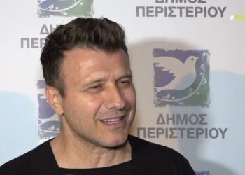 Γιάννης Πλούταρχος: «Δεν περίμενα να κάνω περιοδεία με τα παιδιά μου, είναι πολύ όμορφο»