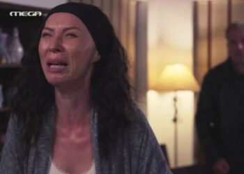 Η Γη της Ελιάς - Η Αρετή κλαίει με λυγμούς: «Γιατί κορώνι μου;»