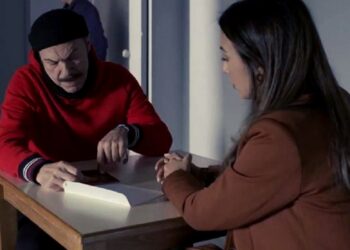 Ο Καραπάνος και η Στέλλα στη σειρά Σασμός