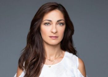 Η Έμιλυ Κολιανδρή στο Κάνε ότι κοιμάσαι