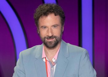 Ο παρουσιαστής και τραγουδιστής Κωστής Μαραβέγιας