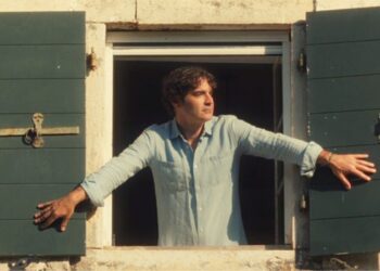 Ο Παπακαλιάτης στη σειρά Maestro