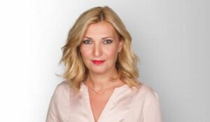 Η δημοσιογράφος Έλενα Παπαδημητρίου