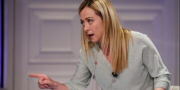 Μελόνι Μην πιστεύετε τα ψέματα που κυκλοφορούν – Η κυβέρνηση 360x180, Sfirixtra.gr
