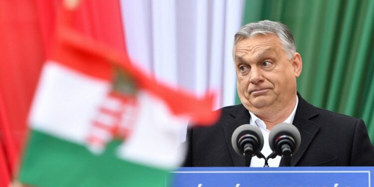Πόλεμος στην Ουκρανία Η Ουγγαρία απειλεί να εμποδίσει την ανανέωση, Sfirixtra.gr