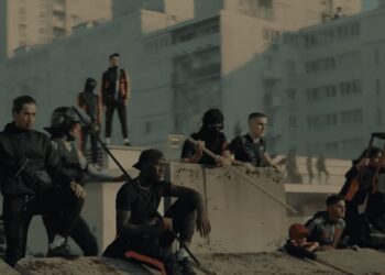 Athena: Η επαναστατική ταινία του Ρομέν Γαβρά στην κορυφή του Netflix