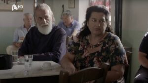 Ο παπά Μιχάλης κι η παπαδιά που μιλούν για την Καλλιόπη στο Σασμό