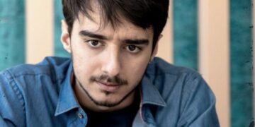 Σασμός- Μανόλης: «Θέλω να εξομολογηθώ παπά»