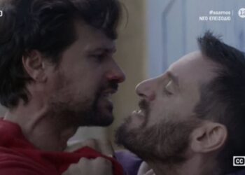 Σασμός - Ο Βαγγέλης πλάκωσε στο ξύλο τον Αστέρη και twitter ξεσηκώθηκε: «Κάτω τα κουλά σου ρε»