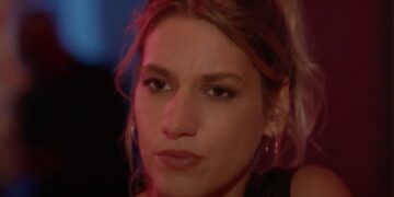 Η Νάντια που μαθαίνει ότι ο Μαθιός είναι πατέρας της