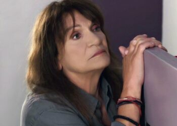 Η Ελπίδα στη γη της ελιάς ως Βαγγελιώ