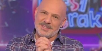 Ο Νίκος Μουτσινάς για την τρελή του σαγιό