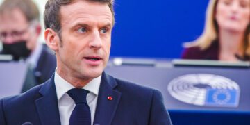 Η νέα σαρωτική στρατηγική της Γαλλίας Made In Europe 360x180, Sfirixtra.gr
