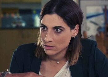 Η Γη της Ελιάς - Αντιγόνη: «Είσαι έτοιμη να αναλάβεις τέτοια ευθύνη ζωής»