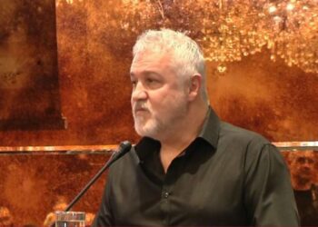 Σασμός Πετρουλάκης