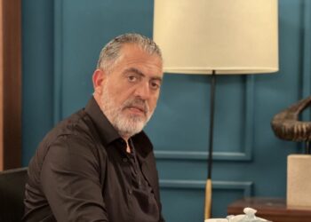 σειρά Γη της Ελιάς Δημοσθένης