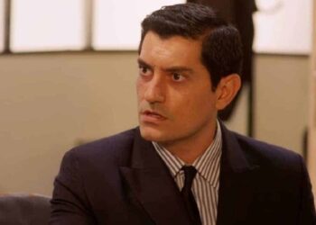 Παράδεισος Κυριών Ντίνος