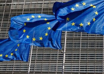ΕΕ Τα υψηλά επιτόκια αλλάζουν τον μακροπρόθεσμο προϋπολογισμό 350x250, Sfirixtra.gr