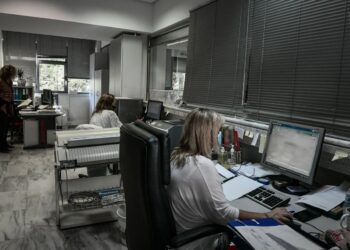 Πόσο θα αυξηθούν οι μισθοί μετά το ξεπάγωμα των τριετιών 350x250, Sfirixtra.gr